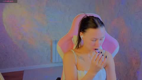 jennifer online show from July 9, 1:09 am