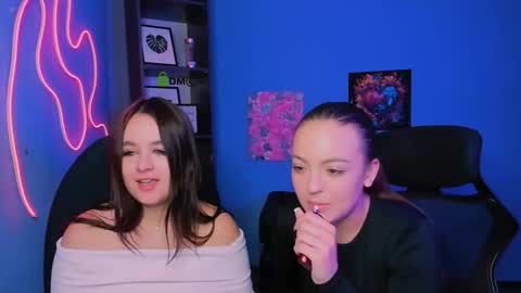 Snapshot of jennifer_sheil chatting on February 4, 2:45 pm jennifer_sheil online show from February 4, 2:45 pm