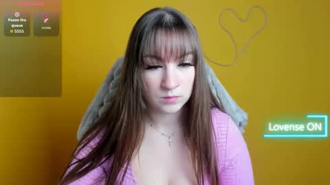 Jennifer online show from November 14, 12:26 pm