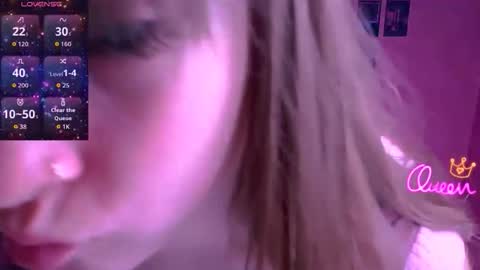 Jennifer online show from February 22, 6:46 am