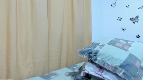 jenniferloveyou online show from February 19, 4:47 pm