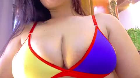Jennifer vega  online show from June 17, 9:05 pm