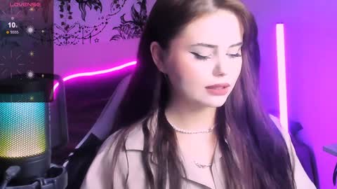 Jenni online show from December 21, 3:31 pm