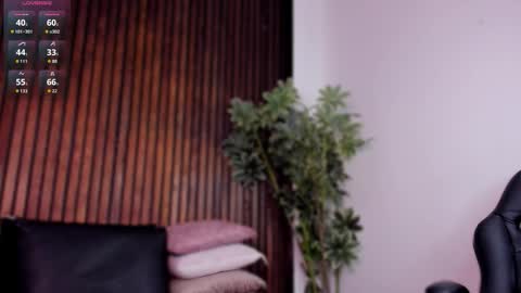     online show from November 29, 1:36 pm