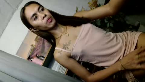 Snapshot of jenny20_xxx chatting on July 17, 8:21 am PRETTY JENNY online show from July 17, 8:21 am