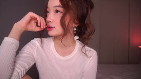 Snapshot of jenny__lii chatting on February 23, 9:17 am call me Jenny online show from February 23, 9:17 am