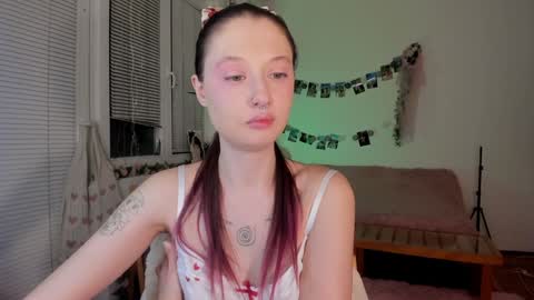 Jennifer Jenny Darling   online show from January 10, 7:11 pm