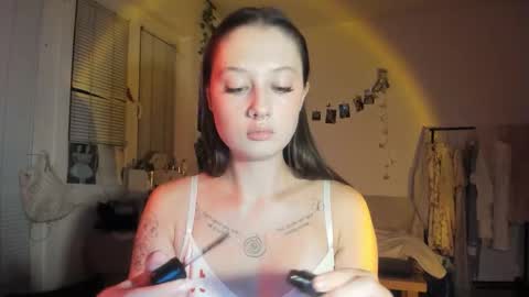 Jennifer Jenny Darling   online show from September 28, 6:02 pm