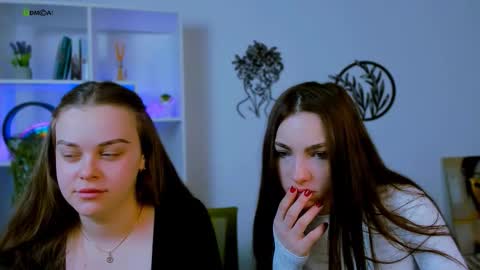 jenny_donne online show from February 23, 6:00 am