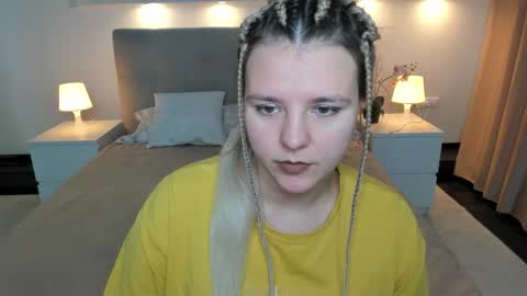 Jenny online show from October 25, 1:13 am