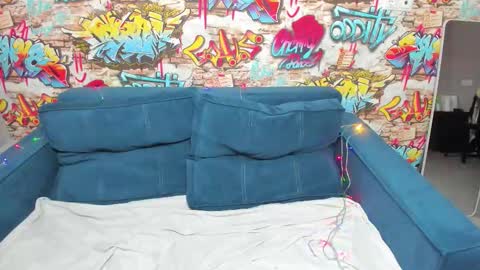 Jenny online show from January 14, 1:22 am