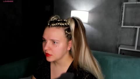 Jenny online show from February 17, 9:28 am