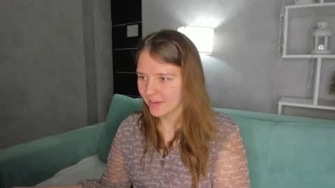 Snapshot of jenny_jimmy chatting on May 1, 9:47 am Jenny online show from May 1, 9:47 am