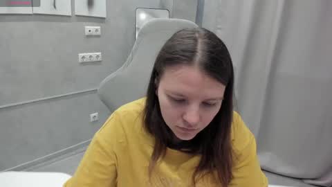 Snapshot of jenny_jimmy chatting on May 13, 9:28 am Jenny online show from May 13, 9:28 am