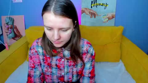 Snapshot of jenny_jimmy chatting on May 17, 1:03 am Jenny online show from May 17, 1:03 am