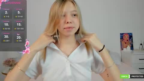 Jenny online show from September 14, 8:08 pm
