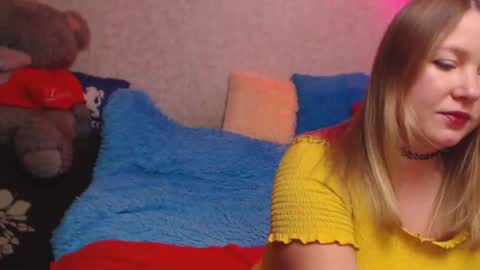 Snapshot of jenny_oliviawow chatting on November 28, 9:28 pm All the most interesting in private. my room for my smile online show from November 28, 9:28 pm