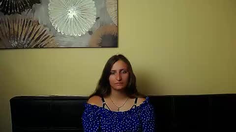 jenny_smille_ online show from June 26, 6:07 am