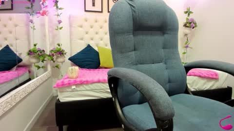 jenny_stark online show from February 17, 11:07 am