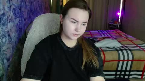 Snapshot of jennyattal chatting on December 17, 8:20 am Jenny online show from December 17, 8:20 am