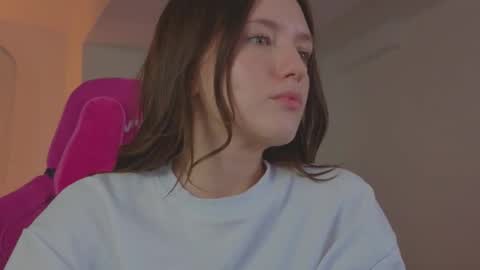 Jenny NO Nude online show from March 19, 4:33 pm