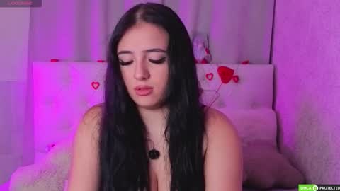 Snapshot of jennyferguson chatting on February 21, 6:09 pm Jenny Ferguson online show from February 21, 6:09 pm