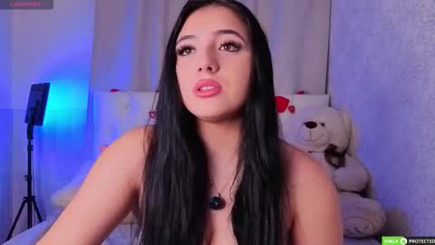 Snapshot of jennyferguson chatting on February 23, 6:16 pm Jenny Ferguson online show from February 23, 6:16 pm