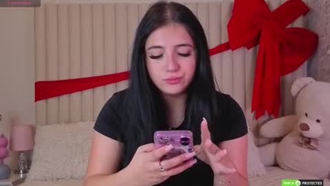 Snapshot of jennyferguson chatting on February 27, 6:08 pm Jenny Ferguson online show from February 27, 6:08 pm