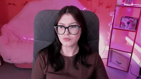 JENNY online show from May 11, 4:04 pm