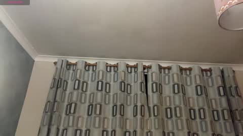 Snapshot of jennyhazel69 chatting on November 9, 6:06 pm JennyHazel online show from November 9, 6:06 pm