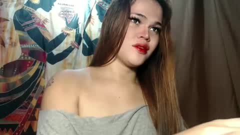 Snapshot of jennysweetfuckerxxx chatting on February 23, 12:30 am jenny69 online show from February 23, 12:30 am