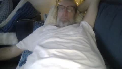 jens19651 online show from December 4, 7:39 am