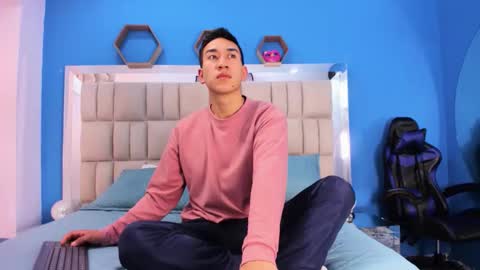 Matias Jeong  online show from February 8, 12:41 pm