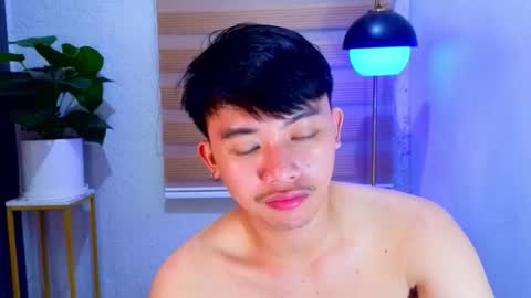 jeppie online show from November 30, 4:33 pm