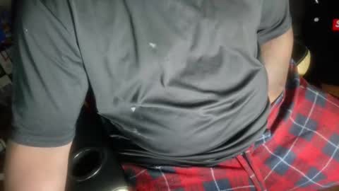 Snapshot of jeremiah0827 chatting on March 1, 8:38 am jeremiah0827 online show from March 1, 8:38 am