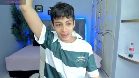  JEREMIAS  online show from April 18, 5:00 am