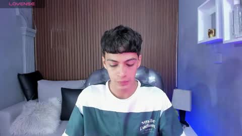 Snapshot of jeremias_1 chatting on May 12, 12:46 pm JEREMIAS online show from May 12, 12:46 pm