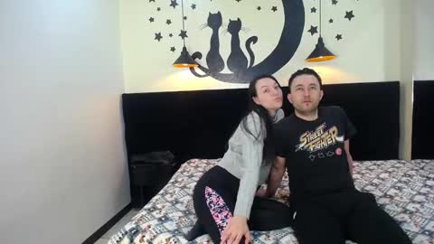 Jeremmyandstacy online show from February 3, 12:57 pm