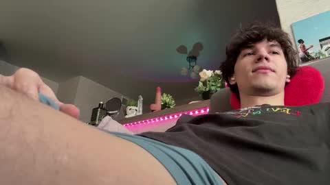 jeremy1scott online show from March 5, 5:36 am