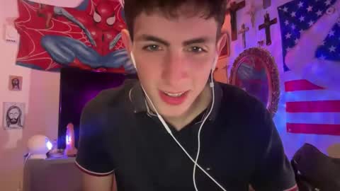Angel online show from October 2, 11:34 pm