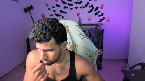Snapshot of jeremy_colton_hot chatting on October 24, 10:22 am jeremy_colton_hot online show from October 24, 10:22 am