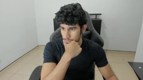 jeremy_colton_hot online show from August 1, 9:30 am