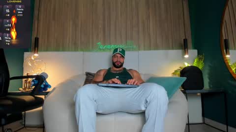 Jeremy online show from January 21, 1:39 am