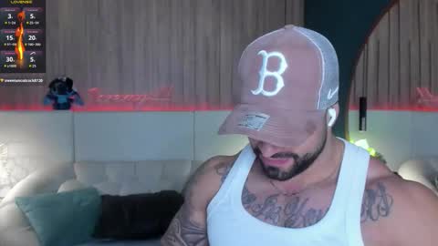 Snapshot of jeremy_harden chatting on January 31, 10:08 pm Jeremy online show from January 31, 10:08 pm