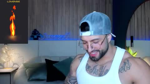 Snapshot of jeremy_harden chatting on February 27, 5:24 pm Jeremy online show from February 27, 5:24 pm