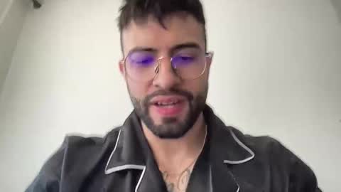 Snapshot of jeremy_harden chatting on March 1, 3:47 pm Jeremy online show from March 1, 3:47 pm