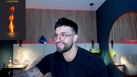 Snapshot of jeremy_harden chatting on March 2, 9:54 pm Jeremy online show from March 2, 9:54 pm