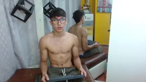 Jeremy online show from April 22, 12:07 pm