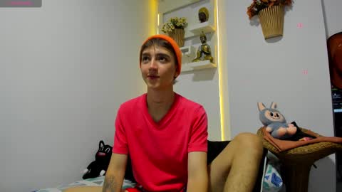 jero independent model online show from October 30, 1:07 am