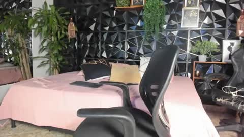 Jeremy online show from July 10, 7:05 pm
